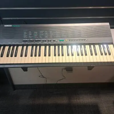 Yamaha PSR19